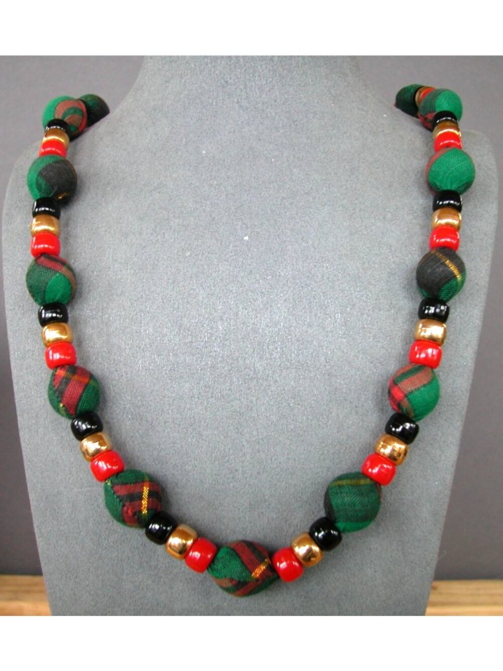Green & Red Plaid Fabric Bead Necklace 24 Inch